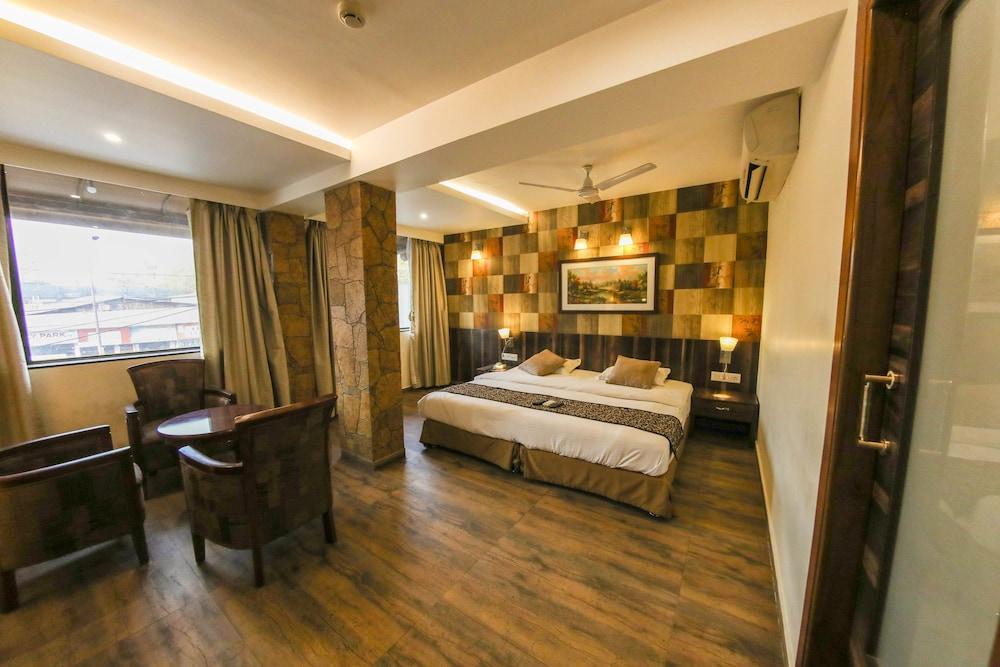 Hostel Mumbai By Maharana Inn Екстериор снимка