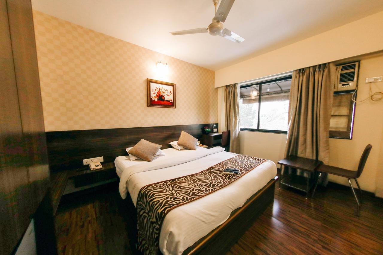 Hostel Mumbai By Maharana Inn Екстериор снимка