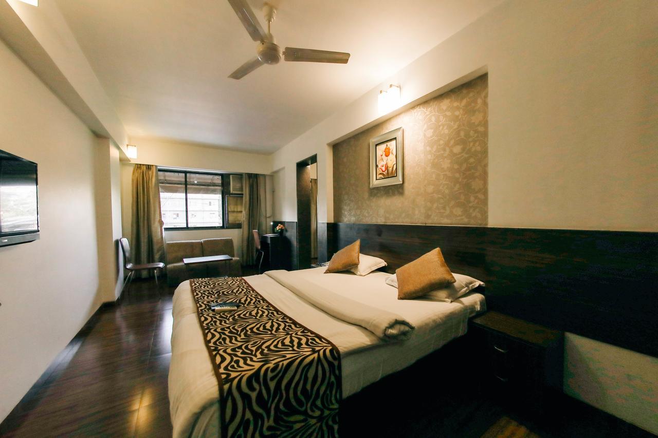 Hostel Mumbai By Maharana Inn Екстериор снимка