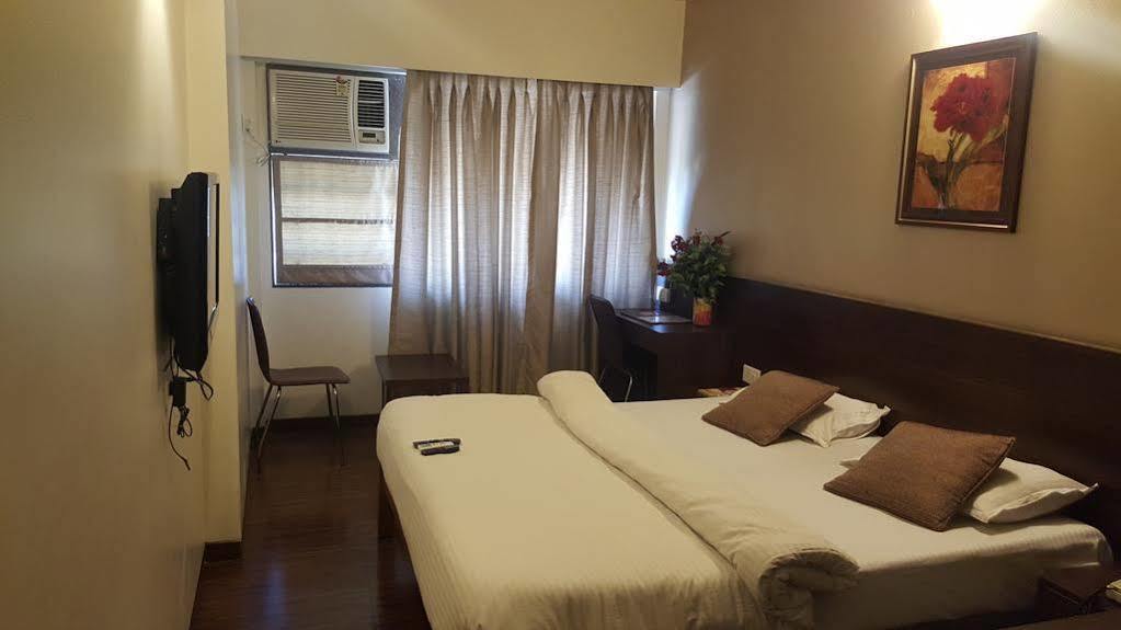 Hostel Mumbai By Maharana Inn Екстериор снимка